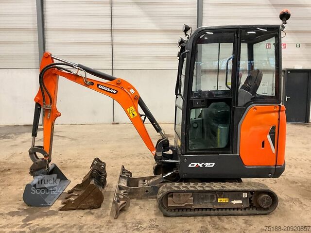 Minigraver Doosan DX 19