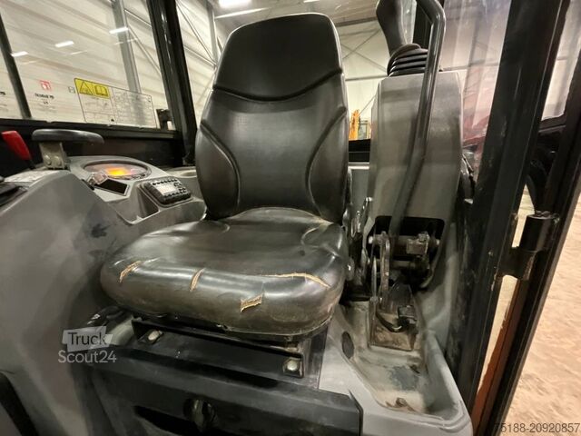 Minigraver Doosan DX 19