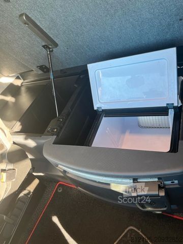 Jumbo sunkvežimis RENAULT T HIGH | JUMBO | LOW