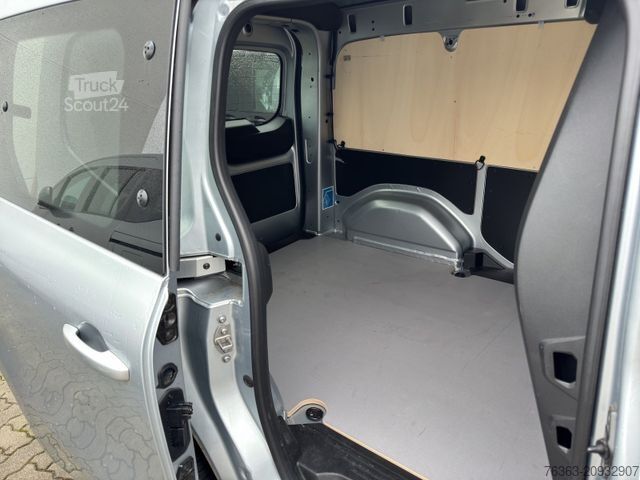 Panelová dodávka MERCEDES-BENZ Citan 113 KA/S 7G Pro NaviPkt ParkPkt MBUX Kamra