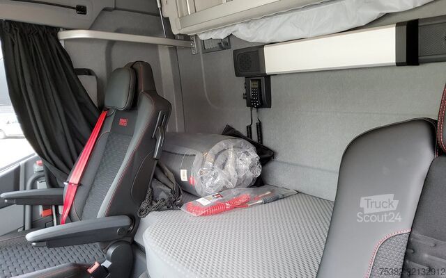 Autonkuljetuspakettiauto Renault T 4x2 - 64-BXN-1 - OPRIJWAGEN - STANDAIRCO - LA...