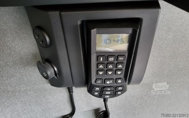 Autonkuljetuspakettiauto Renault T 4x2 - 64-BXN-1 - OPRIJWAGEN - STANDAIRCO - LA...