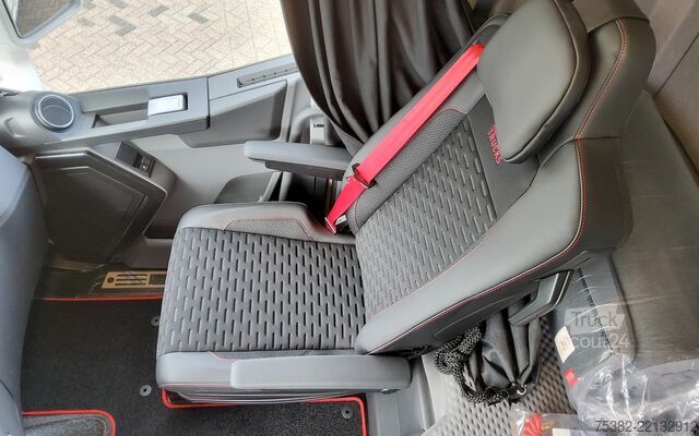 Autonkuljetuspakettiauto Renault T 4x2 - 64-BXN-1 - OPRIJWAGEN - STANDAIRCO - LA...