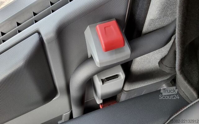 Autonkuljetuspakettiauto Renault T 4x2 - 64-BXN-1 - OPRIJWAGEN - STANDAIRCO - LA...