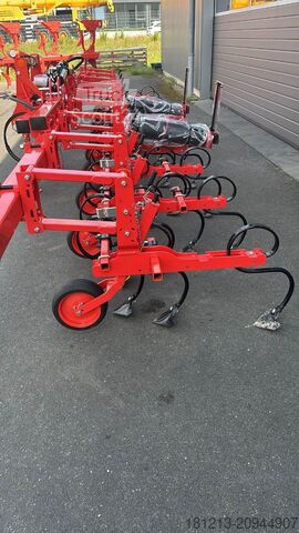 Сільськогосподарська машина MASCHIO HS 8-reihig