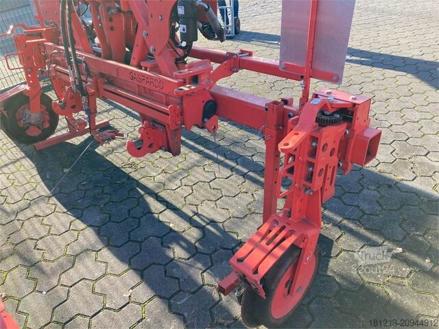 Сільськогосподарська машина MASCHIO Intelligente