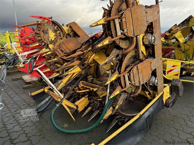 Landmaschine NEW HOLLAND 750 SFIE     Kemper