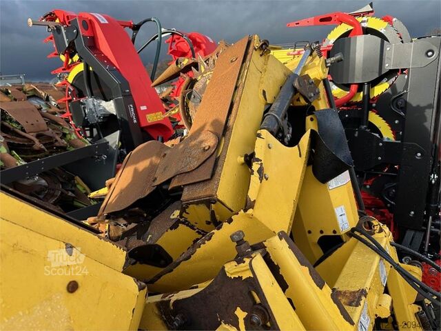 Landmaschine NEW HOLLAND 750 SFIE     Kemper