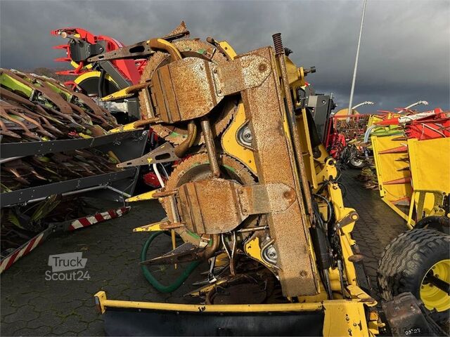 Landmaschine NEW HOLLAND 750 SFIE     Kemper