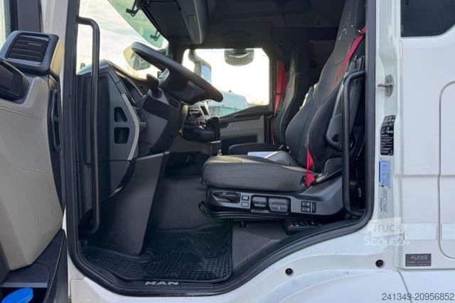 Podwozie ciężarówki MAN TGS 35.470 8x2