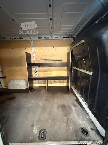 Fourgon surélevé RENAULT Master Kasten L2H2 Komfort Klima Tempomat PDC