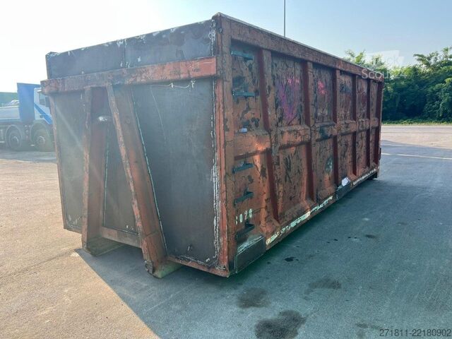 Kontejner s kavljem  CONTAINER SCARRABILE USATO A CIELO APERTO