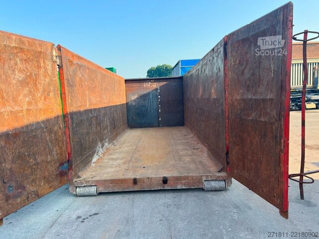 Kontejner s kavljem  CONTAINER SCARRABILE USATO A CIELO APERTO