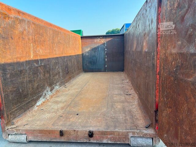Kontejner s kavljem  CONTAINER SCARRABILE USATO A CIELO APERTO