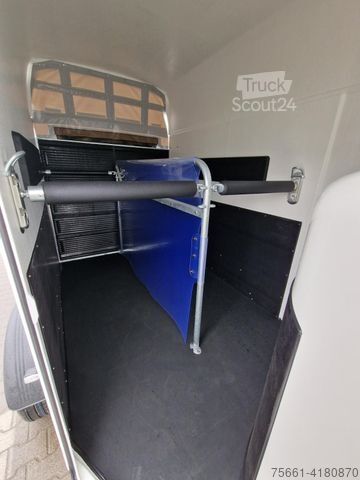 Rimorchio per cavalli BÖCKMANN Comfort NEUES MODELL Weiß Aluboden, TS