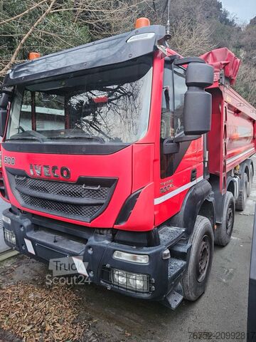 Kiepwagen Iveco Trakker 500