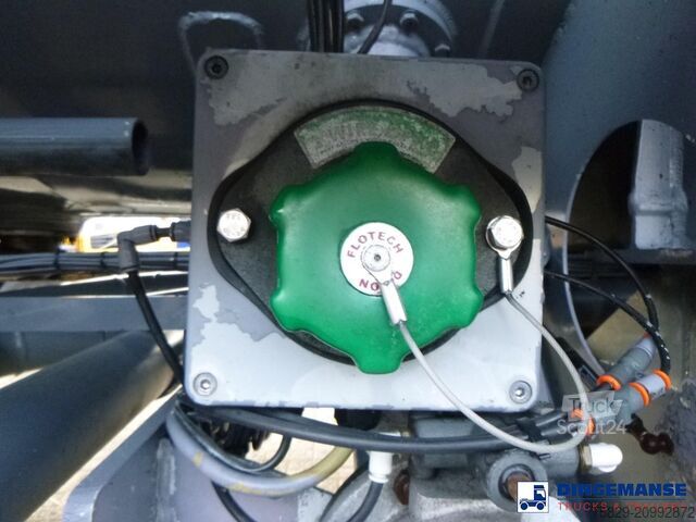 Tank L.A.G. Fuel tank alu 44.4 m3 / 6 comp + pump