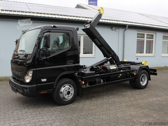 Kroghejselastbil Fuso Canter FUSO 9C18  City Abrollkipper Hooklift Black Edition