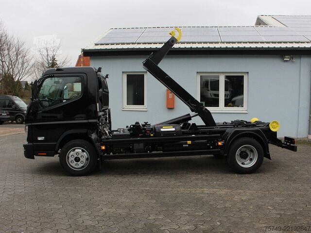 Kroghejselastbil Fuso Canter FUSO 9C18  City Abrollkipper Hooklift Black Edition