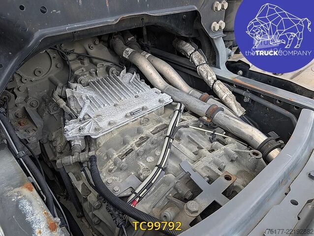 Châssis avec cabine DAF XF 440
