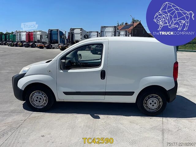 Slēgtais furgons Peugeot Bipper 1.2 HDI - AIRCO
