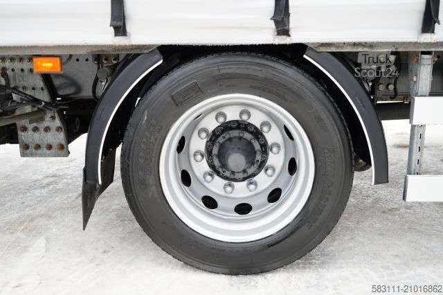 Camion jumbo SCANIA P 280 / SOLÓWKA / FIRANKA - 7,70 M / 4X2  / WECO