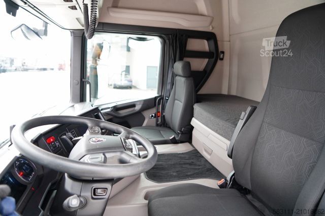 Camion jumbo SCANIA P 280 / SOLÓWKA / FIRANKA - 7,70 M / 4X2  / WECO