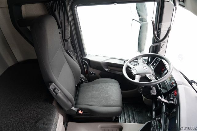 Camion jumbo SCANIA P 280 / SOLÓWKA / FIRANKA - 7,70 M / 4X2  / WECO