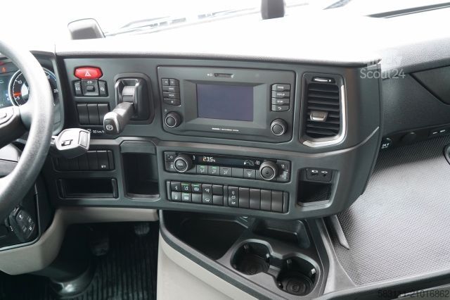 Camion jumbo SCANIA P 280 / SOLÓWKA / FIRANKA - 7,70 M / 4X2  / WECO