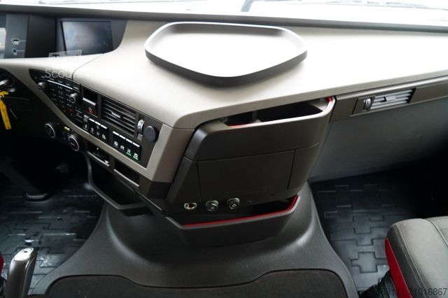 Jumbo vrachtwagen VOLVO FH 460 / FIRANKA 7,45 M / SOLÓWKA / I-SAVE / I-P