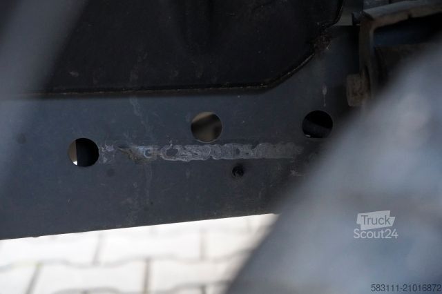 Koelwagen met geïsoleerde laadbak IVECO DAILY 35-130 / CH?ODNIA / AGREGAT CARRIER PULSOR