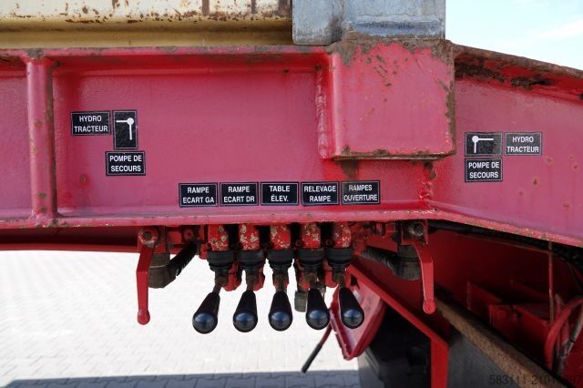 Низкорамный полуприцеп  LAWETA NISKOPODWOZIOWA / NAJAZDY HYDRAULICZNE /