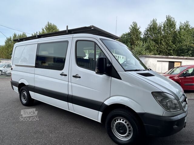 Fourgonnette Mercedes-Benz 313 Mixto 7 Sitzer