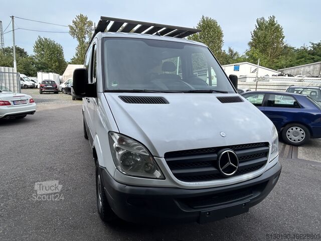 Fourgonnette Mercedes-Benz 313 Mixto 7 Sitzer