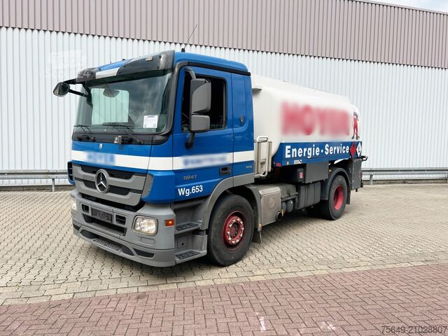 Tankwagen Mercedes-Benz Actros 1841 L 4x2 Actros 1841 L 4x2, Esterer-Tankaufbau, 3 Kammern, 14.000l, ADR