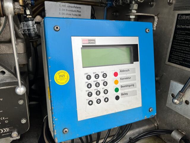 Tankwagen Mercedes-Benz Actros 1841 L 4x2 Actros 1841 L 4x2, Esterer-Tankaufbau, 3 Kammern, 14.000l, ADR