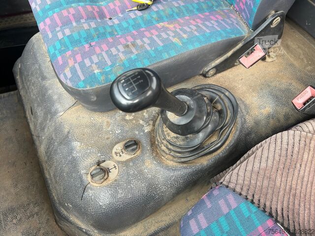 Camion-benne tricar Mercedes-Benz LK 1117 K 4x2 LK 1117 K 4x2, 6-Zylinder Motor, 2x AHK