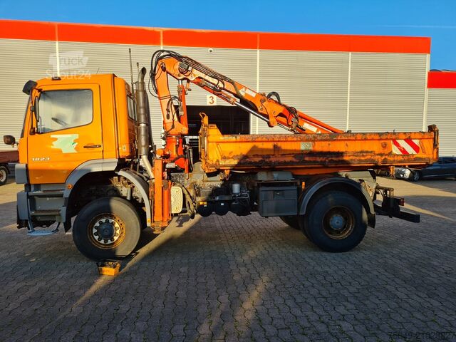 Grue à tour Mercedes-Benz Atego 1823 AK 4x4 Atego 1823 AK 4x4, Winterdienstausstattung, Kran Atlas 85.2, Funk