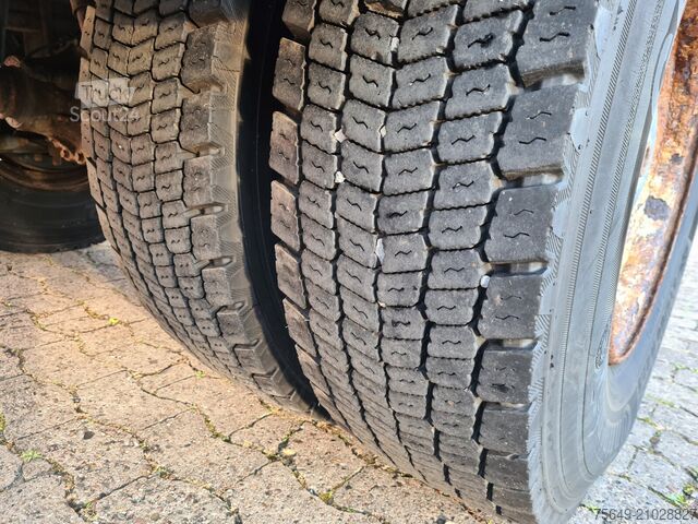 Grue à tour Mercedes-Benz Atego 1823 AK 4x4 Atego 1823 AK 4x4, Winterdienstausstattung, Kran Atlas 85.2, Funk