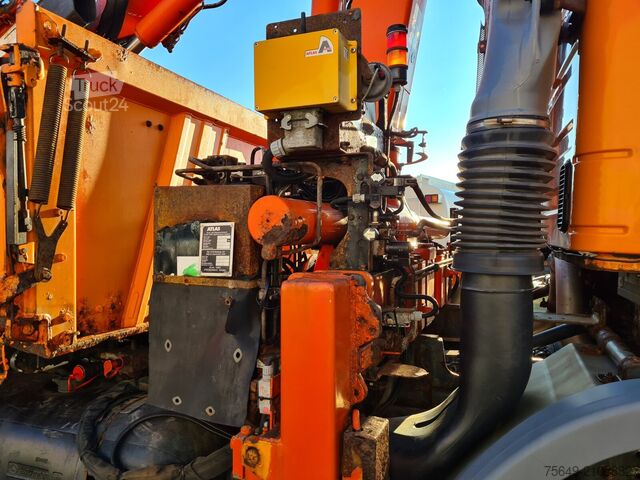 Grue à tour Mercedes-Benz Atego 1823 AK 4x4 Atego 1823 AK 4x4, Winterdienstausstattung, Kran Atlas 85.2, Funk