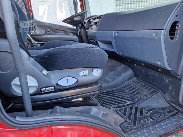 Grue montée sur camion Mercedes-Benz Atego 1218 L 4x2 1218 L 4x2, Fassi Kran F 95A21 5.9m-1.545 kg,