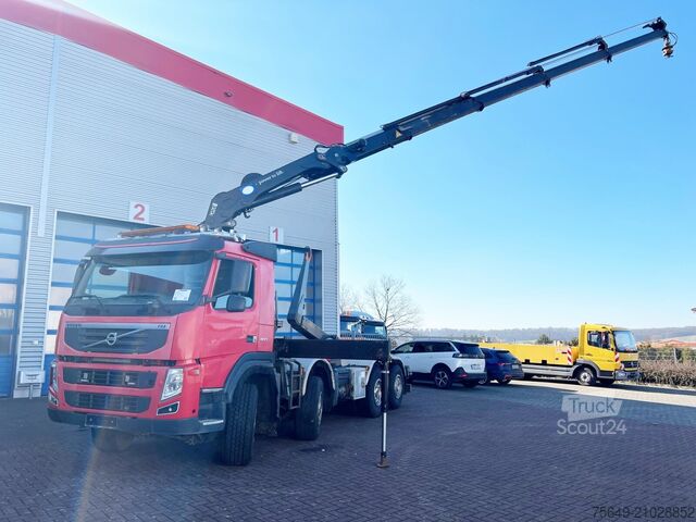 Camion benne à bras amovible  FM 460 8x2-6 FM 460 8x2-6, Lenk-/Liftachse, Kran HMF 2020-K4, Funk