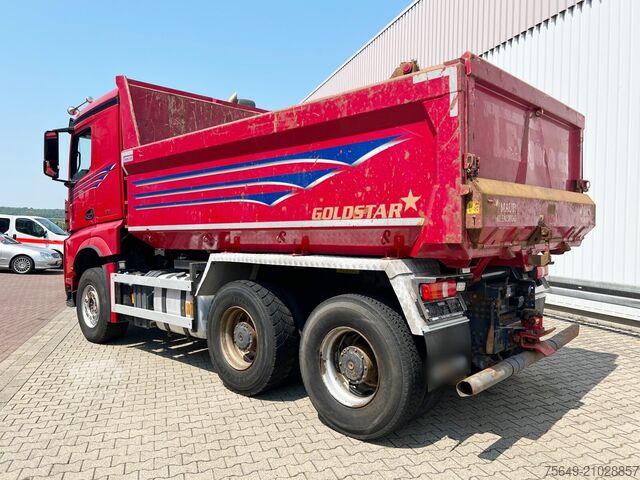 Camion à usage spécial Mercedes-Benz Arocs 2658 K 6x4 Arocs 2658 K 6x4, Retarder, Stahlmulde ca. 11m³, hydr. Heckklappenöffnung
