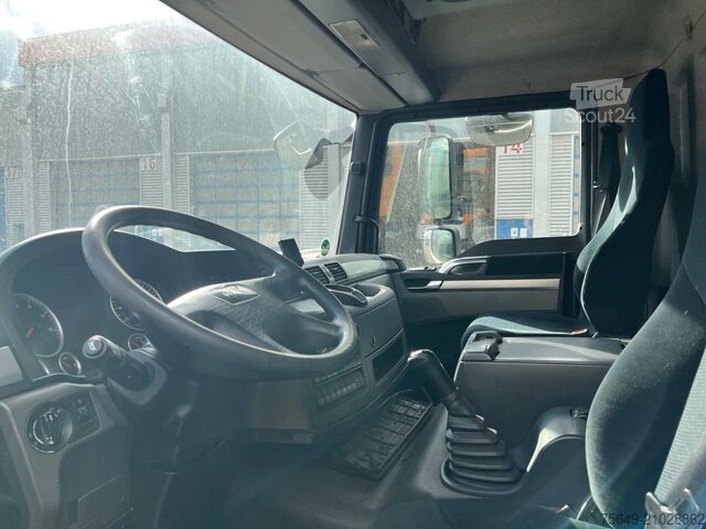 Gekoelde container MAN TGL 12.220 4X2 BL mit Motorschaden TGL 12.220 4X2 BL mit Motorschaden, Tiefkühlkoffer, Thermoking, Rolltor, unterfaltbare MBB LBW