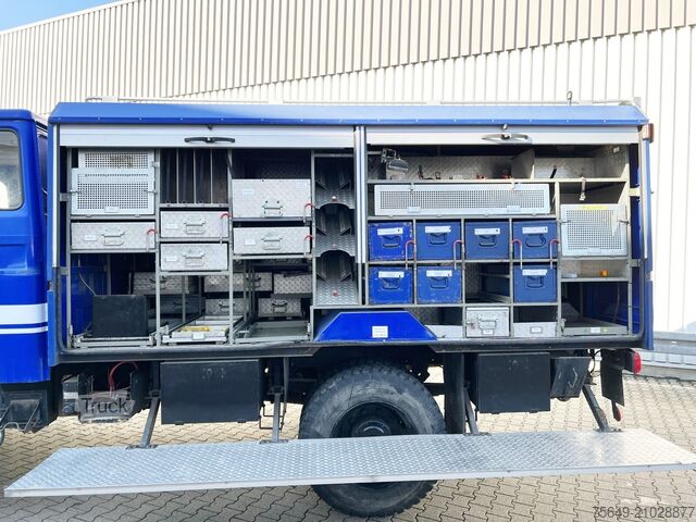 Бортовой грузовик Iveco-Magirus 120-23 AW 4x4 Doka 120-23 AW 4x4 Doka, V8-Motor, Gerätewagen, Seilwinde