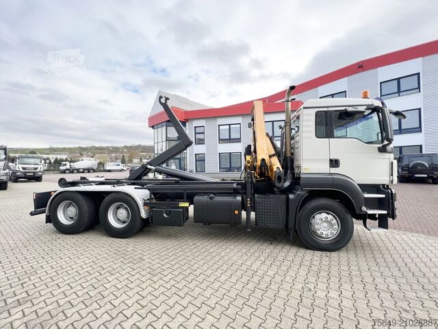 Camion benne à bras amovible MAN TGS 33.440 6X4 BL TGS 33.440 6X4 BL mit Kran Effer 165-3S, Funk