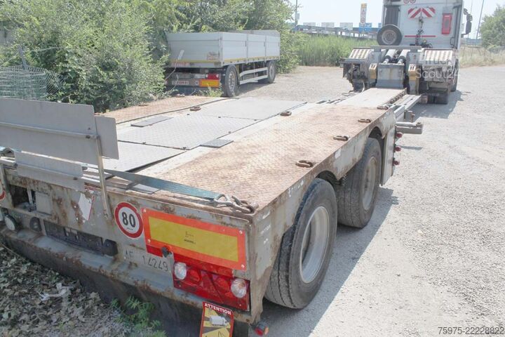 Alçak yataklı yarı römork inşaat makinesi taşımak için Recker semirimorchio culla vasca allungabile