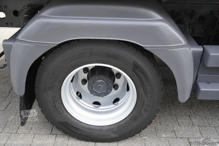 Camion frigorifique Mercedes-Benz Atego 1530 E6 Lamberet refrigerated truc