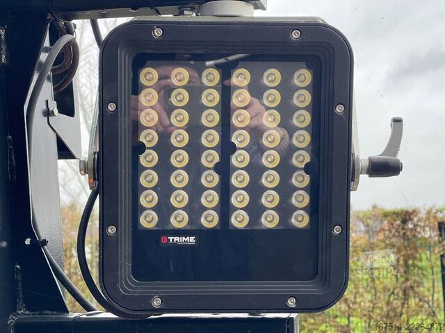 Svetlobni stolp Tower Light VB 9 LED