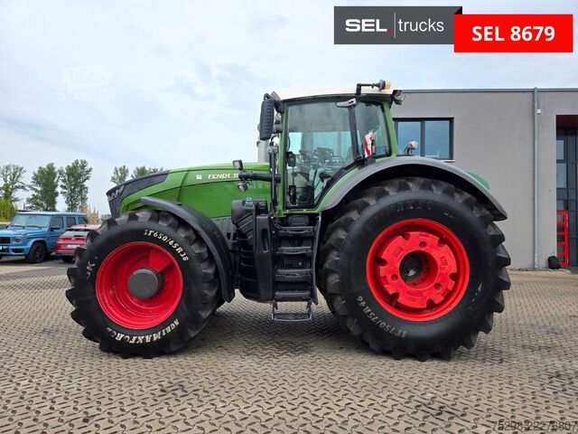 Трактор FENDT 1050 Vario / 11.557 h / EZ: 2017